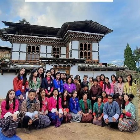 Nobgang "Traditional Heritage Homestay" Пунакха Екстериор снимка